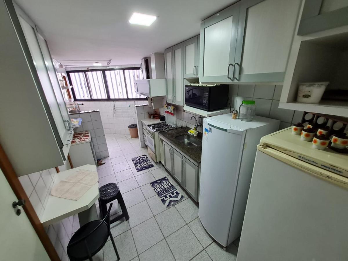 Apt Encantador Centro Guarapari, Completo, 50 M Da Praia Kültér fotó