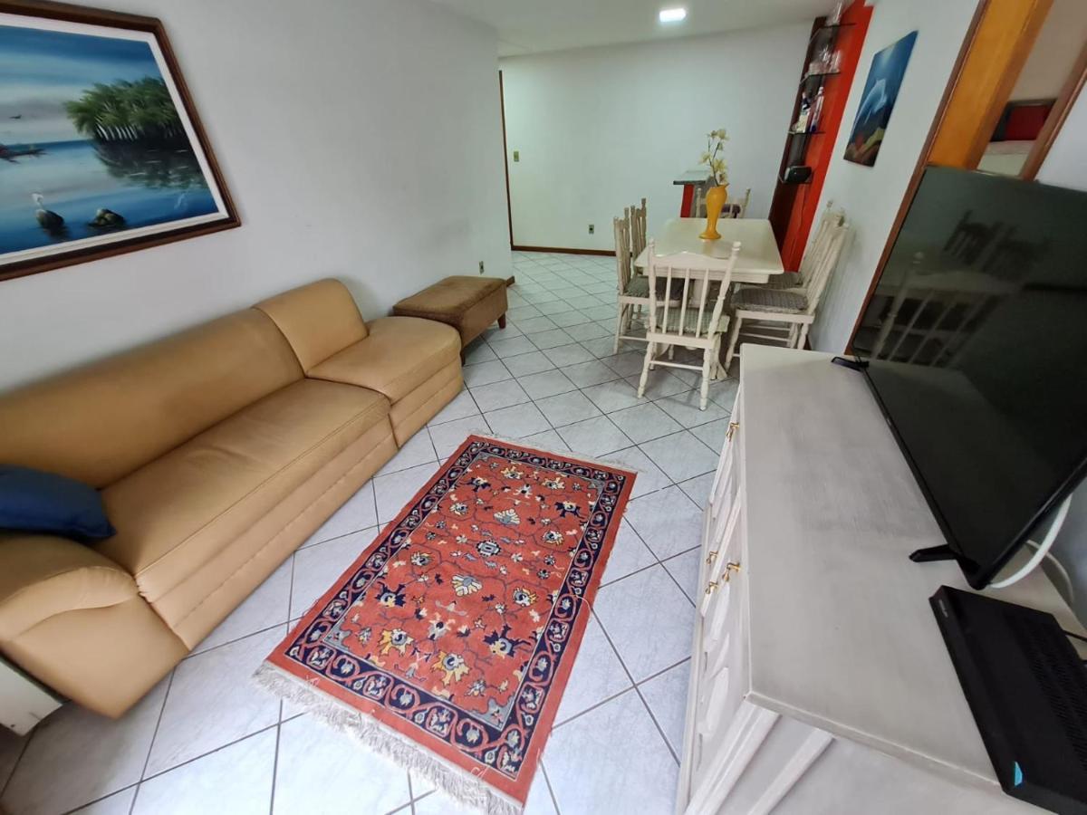 Apt Encantador Centro Guarapari, Completo, 50 M Da Praia Kültér fotó