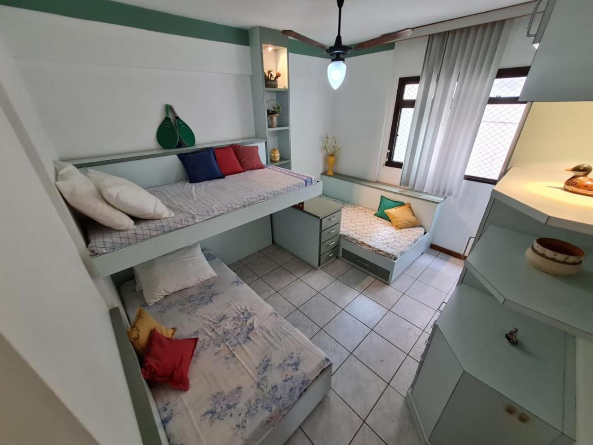 Apt Encantador Centro Guarapari, Completo, 50 M Da Praia Kültér fotó